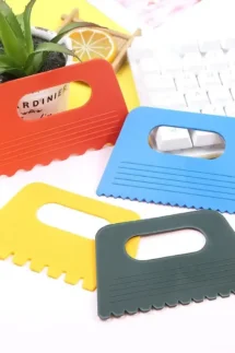 Fine Art Plastic Drawing Scraper 4 Color Set