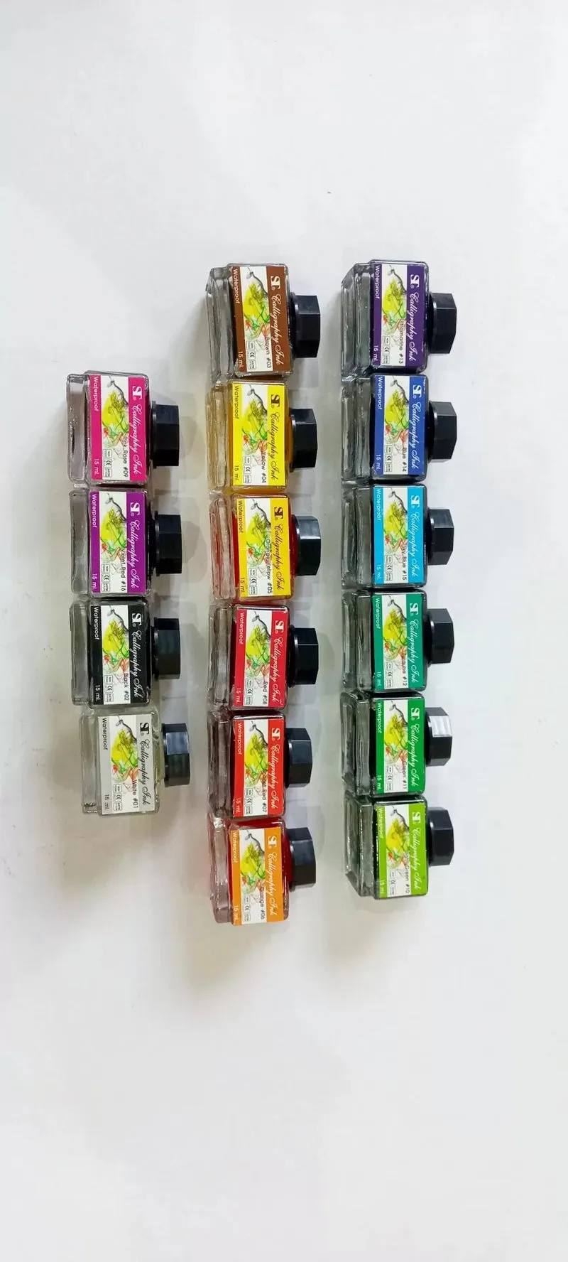 ST Waterproof Calligraphy Inks In 16 Colors 15ml ST Waterproof Calligraphy Inks In 16 Colors 15ml